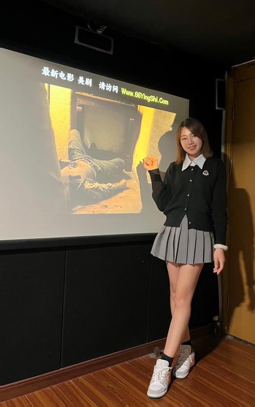 未来影院2k2k私人影咖：沉浸式2K高清观影体验与主题包厢推荐