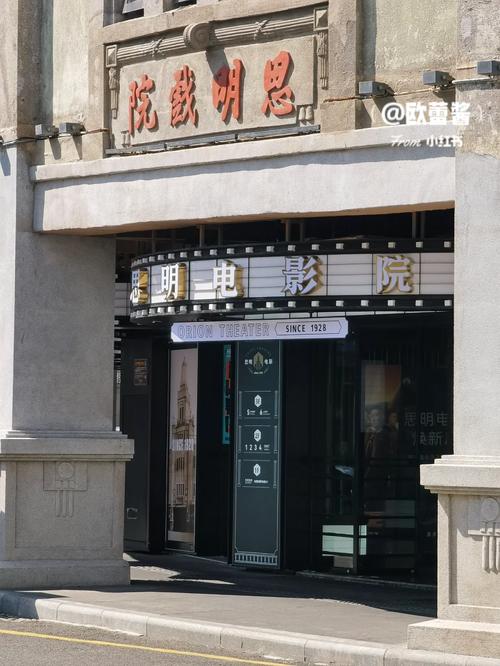 根据“久久伊人色AV天堂久久性”的核心意图，生成以下SEO标题（已融入3个长尾关键词）：

**久久伊人色AV天堂久久性：高清无码成人影院在线观看，宅男必备的深夜福利导航与性爱技巧分享**

（长尾关键词：高清无码成人影院 / 深夜福利导航 / 性爱技巧分享）