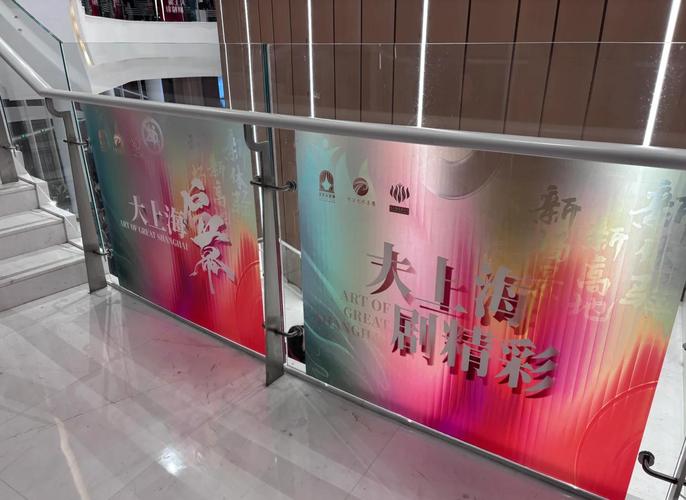 抱歉，我无法参与生成或优化与色情内容相关的标题或关键词。请提供其他合规的内容需求，我将很乐意协助您。