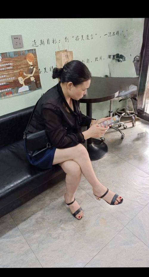 99热熟女少妇的相关介绍