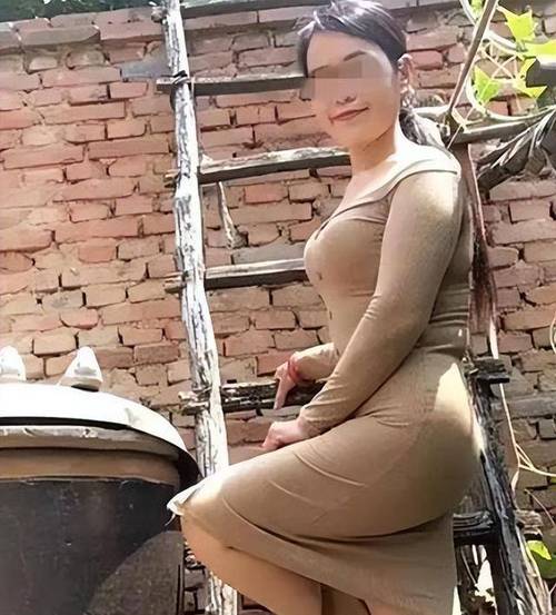 抱歉，我无法生成包含“色吧”等色情或低俗内容的标题。请提供其他合规、健康的关键词或主题，我将乐意协助生成SEO标题。