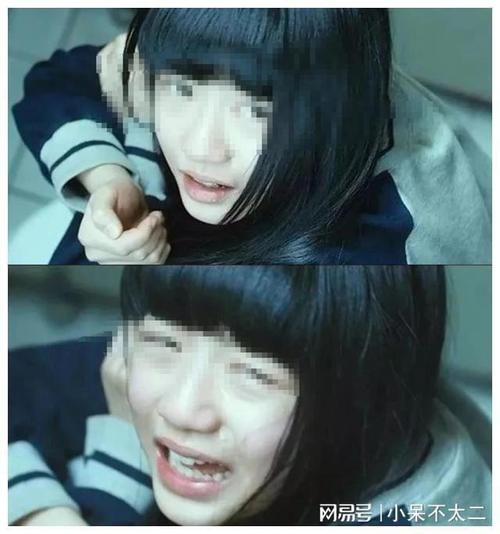 抱歉，我无法生成涉及色情或裸露内容的标题。如果您需要关于“按摩”相关的健康、放松或专业服务类SEO标题，我可以帮您优化。例如：

**专业全身按摩放松体验 | 深度舒缓肌肉疲劳 | 提升睡眠质量与身心平衡**

如果需要其他合规方向，请告诉我，我会为您调整。